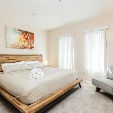 Luxury One Bedroom minutes from The Grove