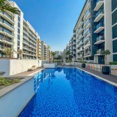 Royalton - Serene Studio Apt in the Heart of Meydan District