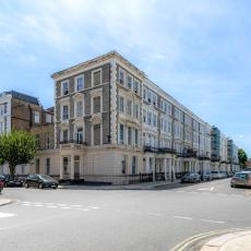 Regent Court Kensington