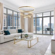 Luxury Marina Views Near Mall & Beach, with Gym, Swimming Pool & Car Park