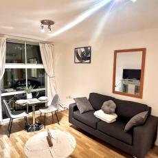Stylish Luxury 1BR in Chelsea