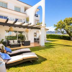 Mairena Residence Luxury Garden Retreat Marbella