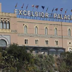 エクセルシオール パレス ホテル（Excelsior Palace Hotel）