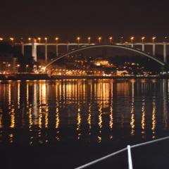 Noite a bordo c/PA em veleiro -rio Douro