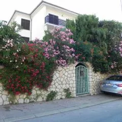 Apartments Katalenić