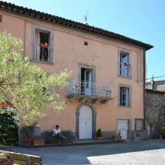 5 Person Villa in Sermugnano with Communal Swimming Pool