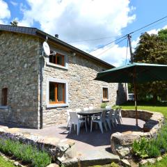 Spacious house with sunny garden