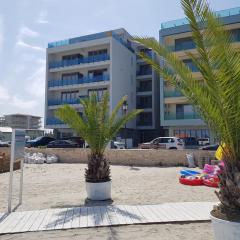 WAVE 1 Promenada Apartments