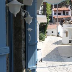 Traditional Houses Atzanou