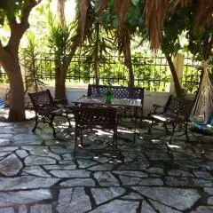Kesi Holiday Home