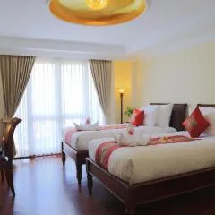 파수크 빈 찬트라 호텔(Phasouk Vien Chantra Hotel)