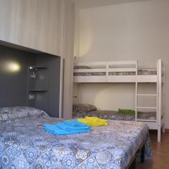 M1 Pasteur Holiday Home