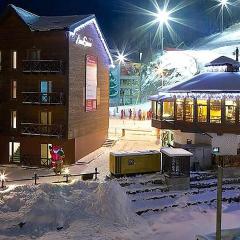 吉馬斯諾滑雪溫泉公寓酒店