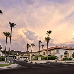 Private Resort Community Surrounded By Mountains w/3 Pool-Spa Complexes, ALL HEATED & OPEN 24/7/365!