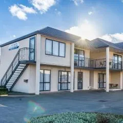 앤나벨리 코트 모텔(Annabelle Court Motel)