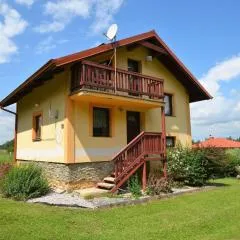 Lush Home in Konstantinovy Lazne with bubble bath