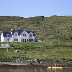 Lochedge Lodge