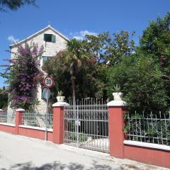 Villa Cindro Apartments