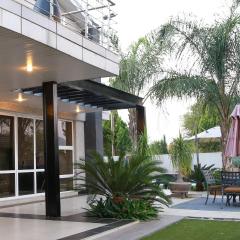 Cycad Palm Guest House Gaborone