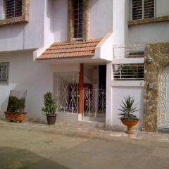 Appartements F2 & F3 à louer Ouest-Foire Dakar