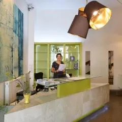 호텔 모카 (Hotel Mocca)