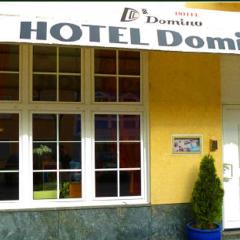 多米諾酒店