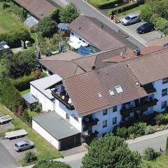 Dorf gut Hotel zur Warte