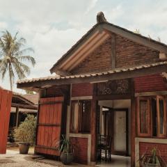 チェンパカ ボロブドゥール ゲストハウス（Cempaka Borobudur Guest House）