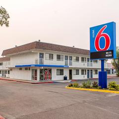 Motel 6-Kalispell, MT