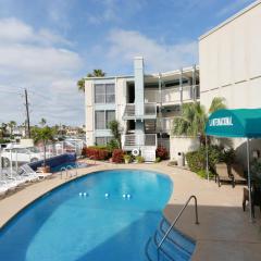 La Internacional Condominiums #210