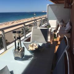 Luxury Oceanfront triplex in Cadiz