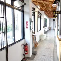 올드 맨 캡틴(Old Man Captain)