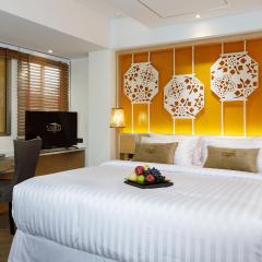 9 SUITE Luxury Boutique Hotel