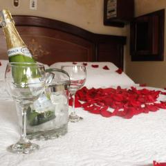 Motel Piramides De Cristal