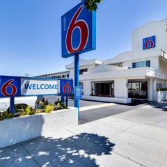 Motel 6-San Jose, CA - Convention Center