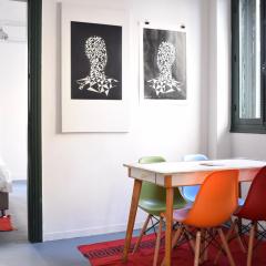 Central 2-Bedroom Apartment with Rooftop Access! EP9G