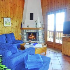 Comfortable Holiday Home with Fireplace in Vex