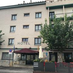 Hotel Magallón