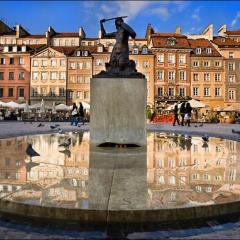 Rynek Starego Miasta 19