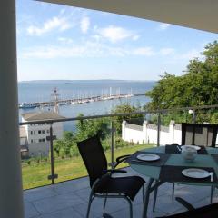 Villa Friede_Marie_ App_ Ariane