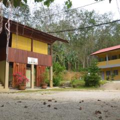 Country house Pulai Holiday Village