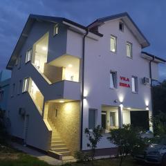 Apartmani Vila Ebra