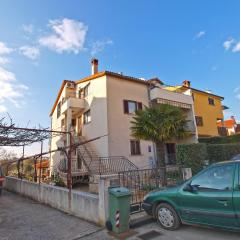 Apartments Milan 1048