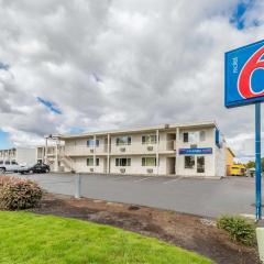 Motel 6-Beaverton, OR