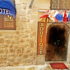 Stone Boutique Hotel