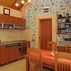 Apartment Menego A2 BOL-CENTER, Croatia