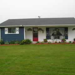 Gulliver's Cove Oceanview Cottages