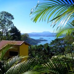 Bus Stop Paraty