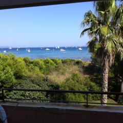 T2 vue mer 50m de la plage à Giens (83)
