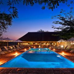 Nyati Safari Lodge